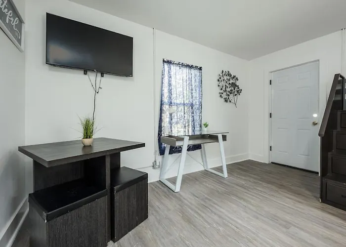 Unit 6 Chill Getaway Holiday home *